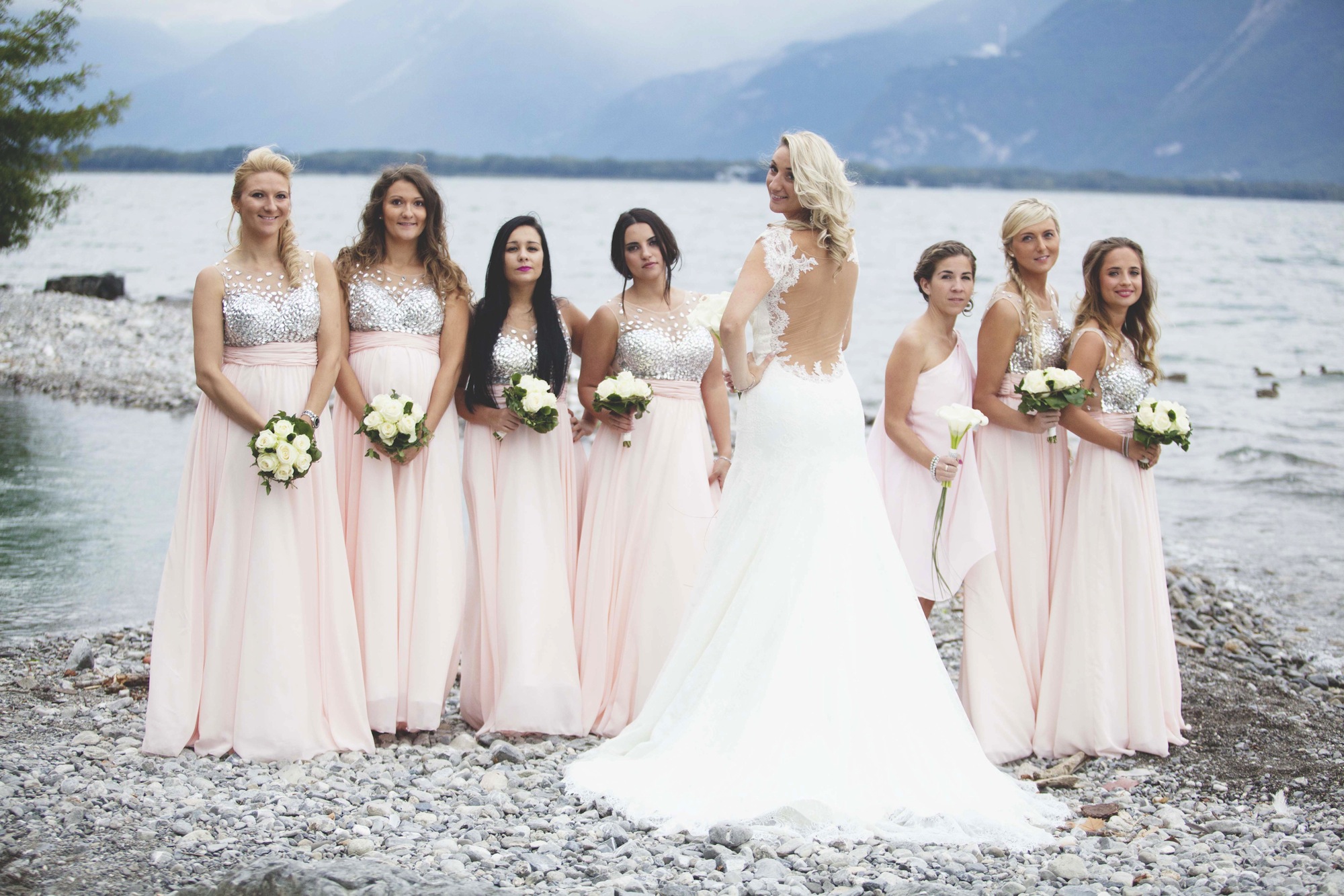Bride with her bridesmaids Montreux, Vaud